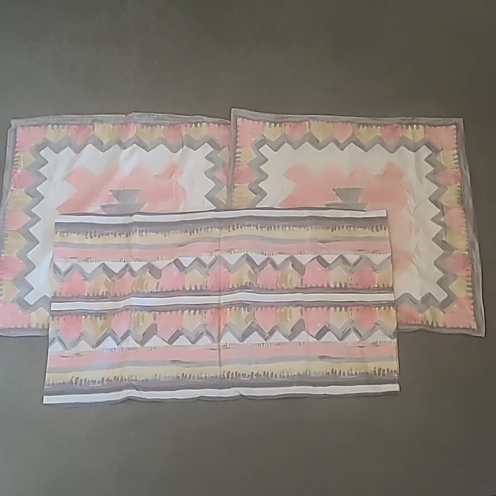 WEST ELM MOJAVE PILLOW SHAM COVERS SET 2 EUROS 1 KING
